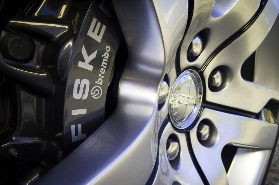  Fisker Karma 2012 года  (фото 79 из 103)